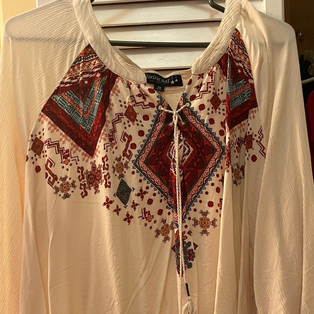 Living Dolls Los Angeles 3/4 Sleeve blouse